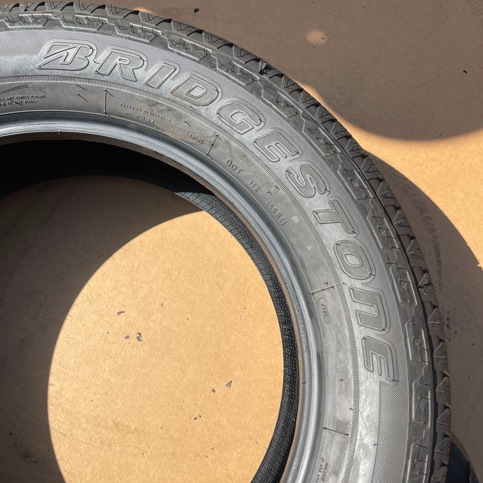 Bridgestone Dueler H/T Single 265/60/R20 112H Tire 2656020 265 60 20