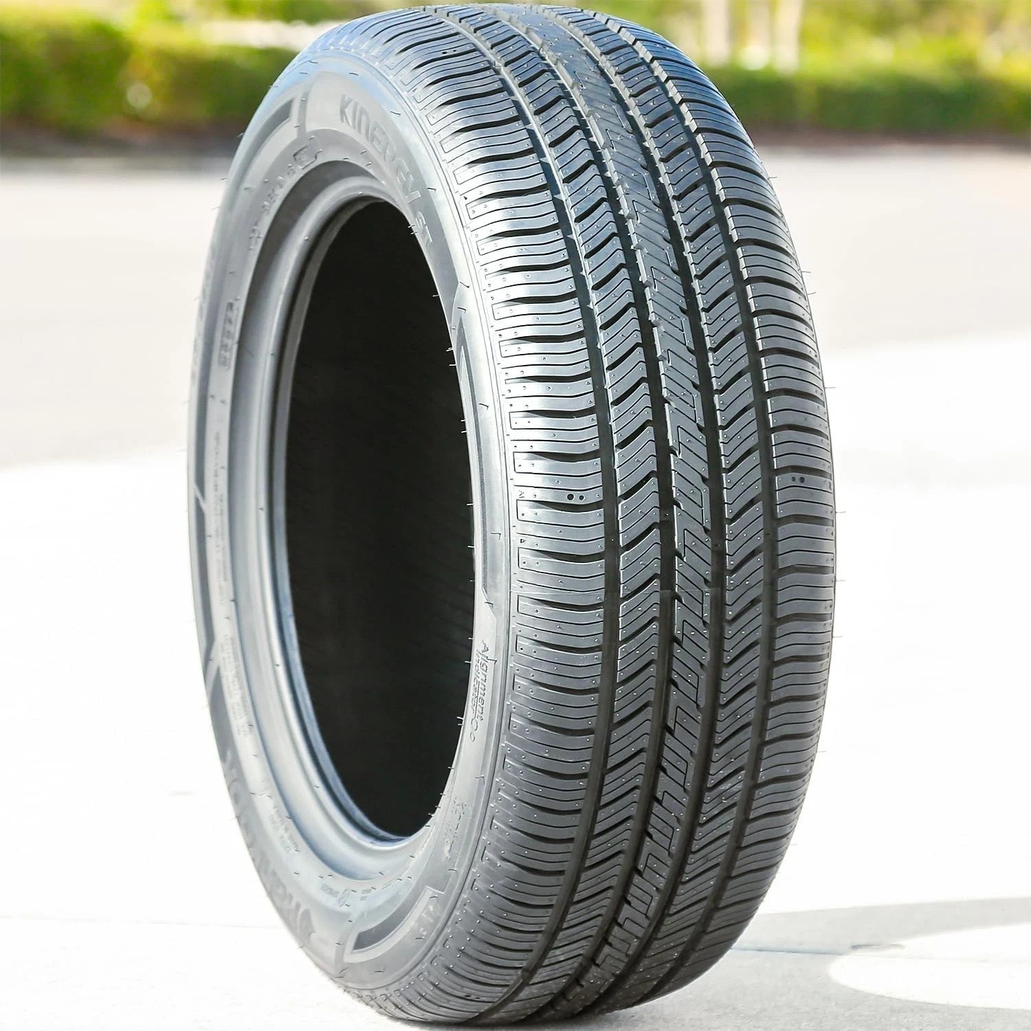 Kinergy ST H735 215/55R16 97H XL – Durable All-Season Radial Tire