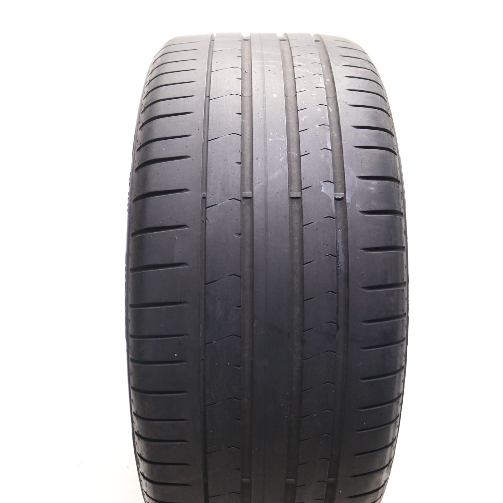 Set of 2 Used 255/35R19 Pirelli P Zero PZ4 MOE Run Flat – 96Y – 5-5.5/32