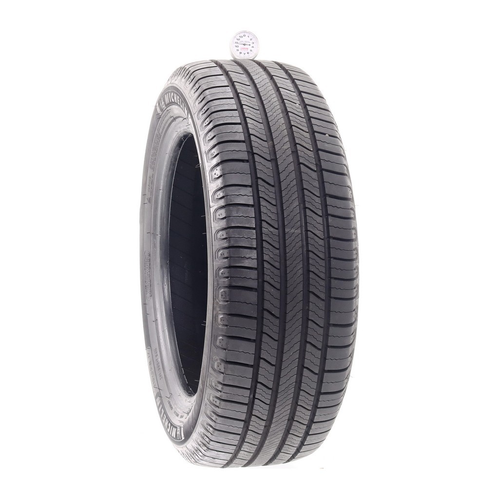 Set of (4) Used 215/55R17 Michelin Defender 2 94H – 9.5-10.5/32