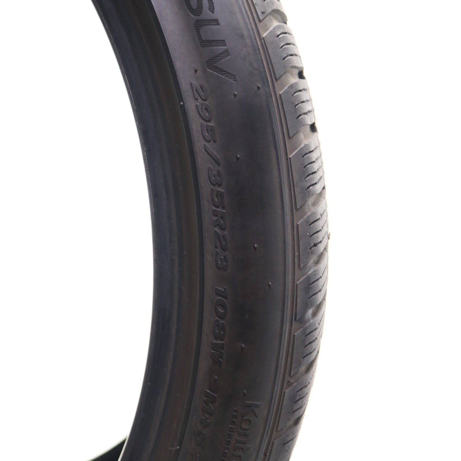 Used 295/35R23 Hankook Winter i*cept evo2 SUV AO – 108W – 6/32 No Repairs