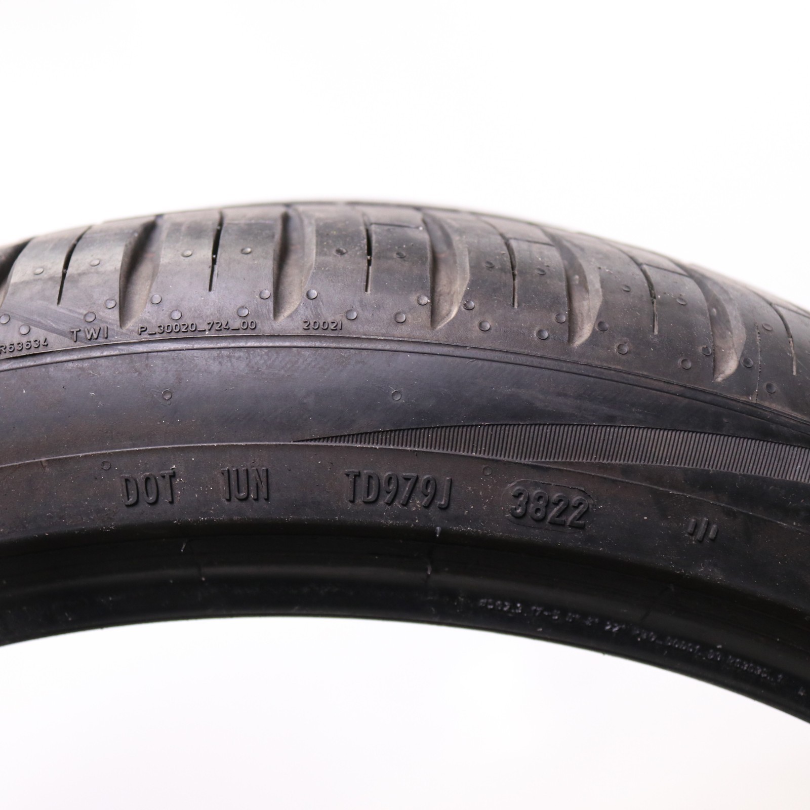 Set of 2 Used 285/35R22 Pirelli Scorpion Zero TO Elect PNCS – 106Y – 4.5-5.5/32