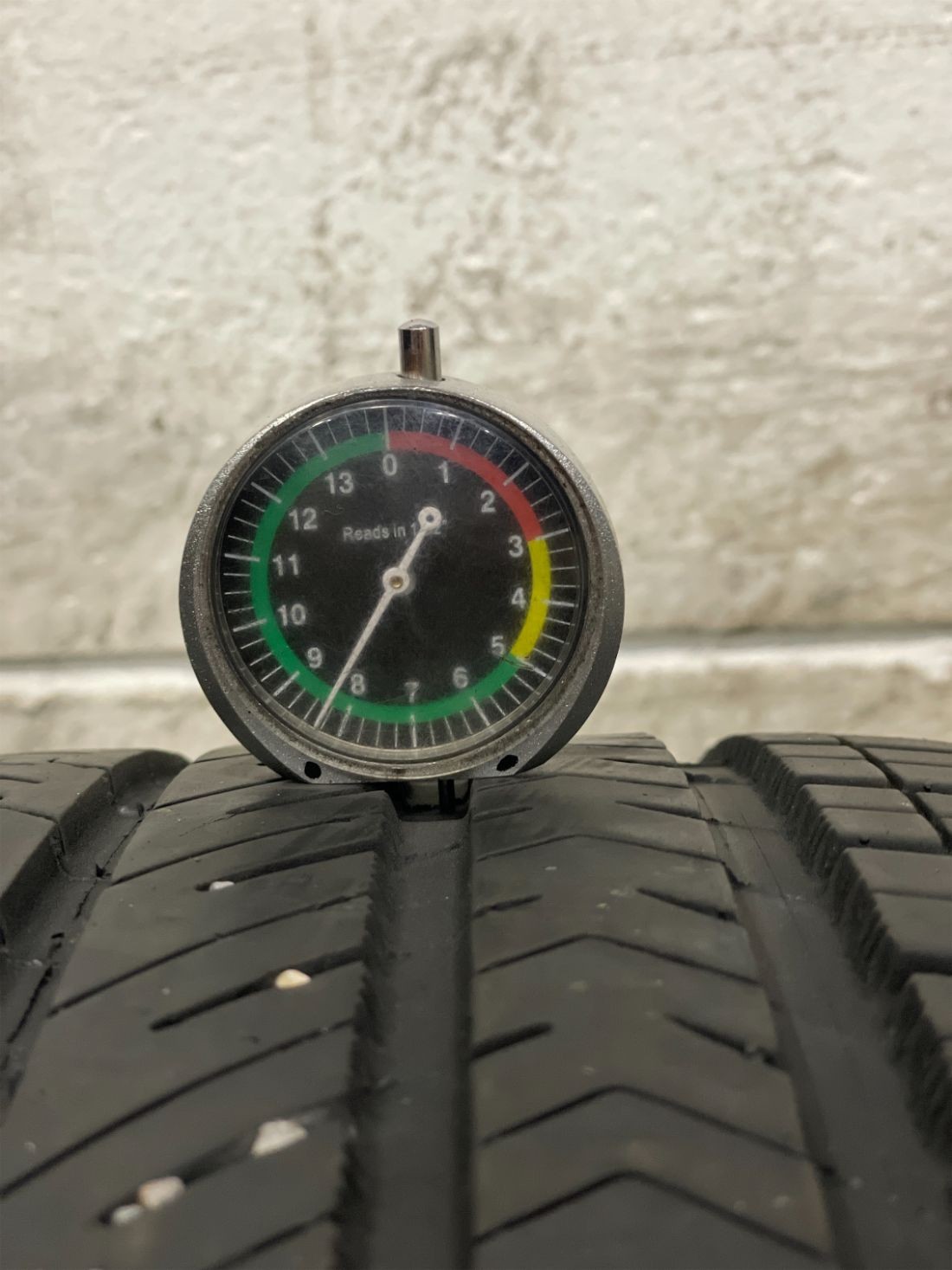 1x P245/40R18 Michelin Pilot Sport A/S 4ZP 8/32 93 Y Used Tire 2454018