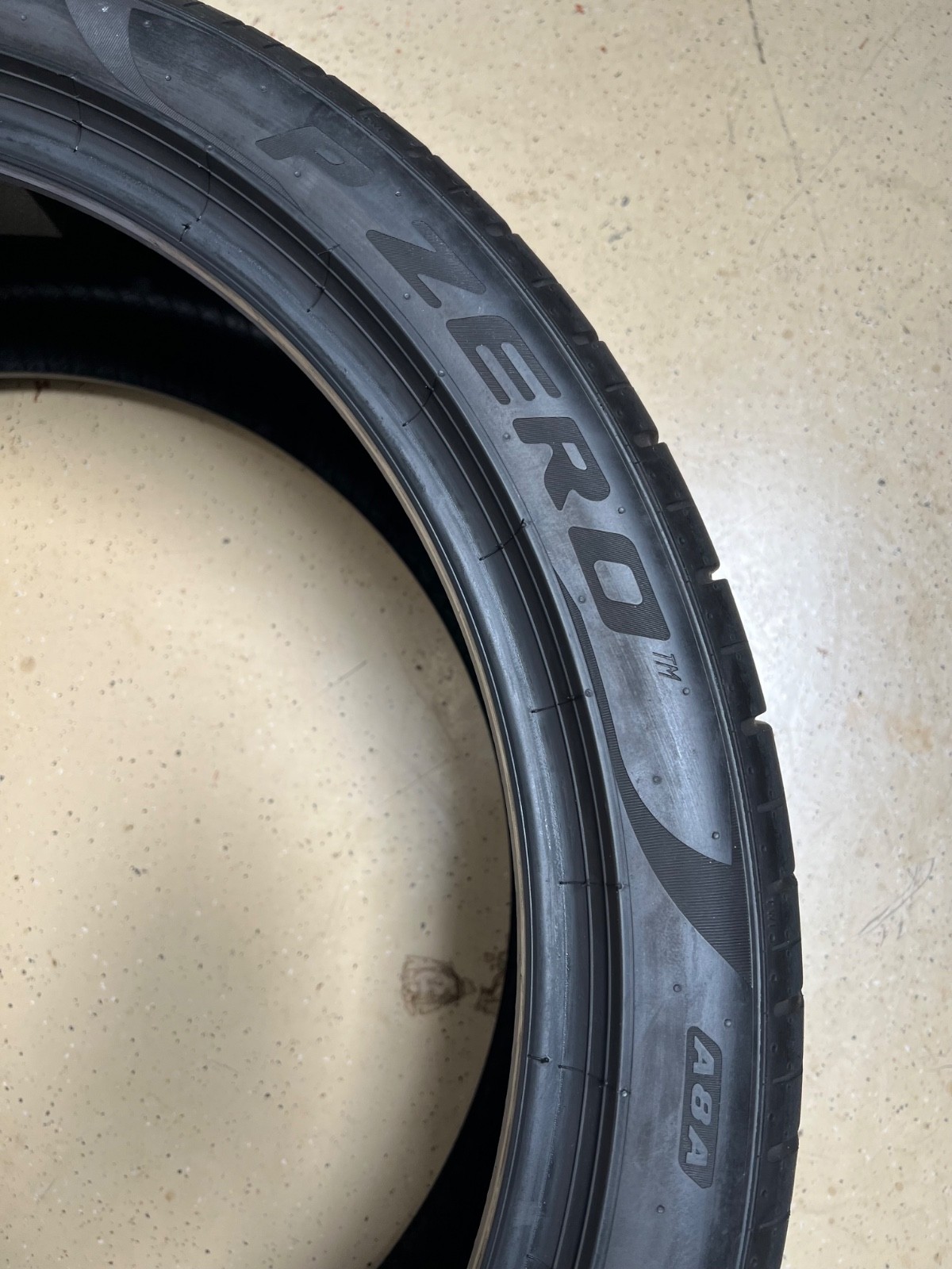 1 – NO REPAIRS 285/35ZR23 XL (107Y) Pirelli P Zero PZ4 PNCS (A8A) – 5005