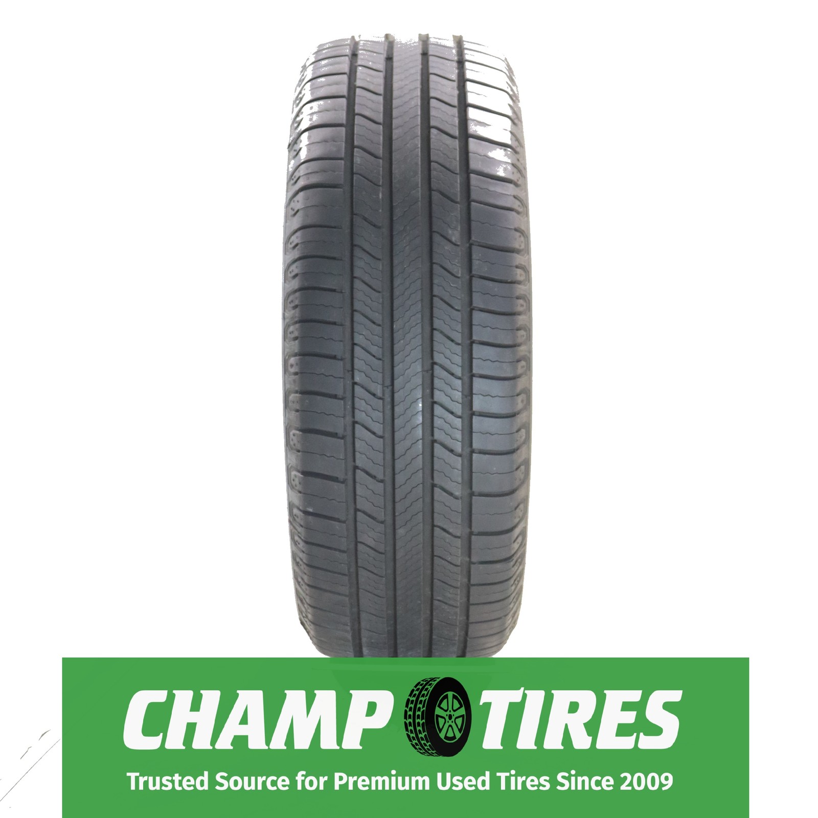 P215/55R17 Michelin Defender 2 98 V Used 10/32nds