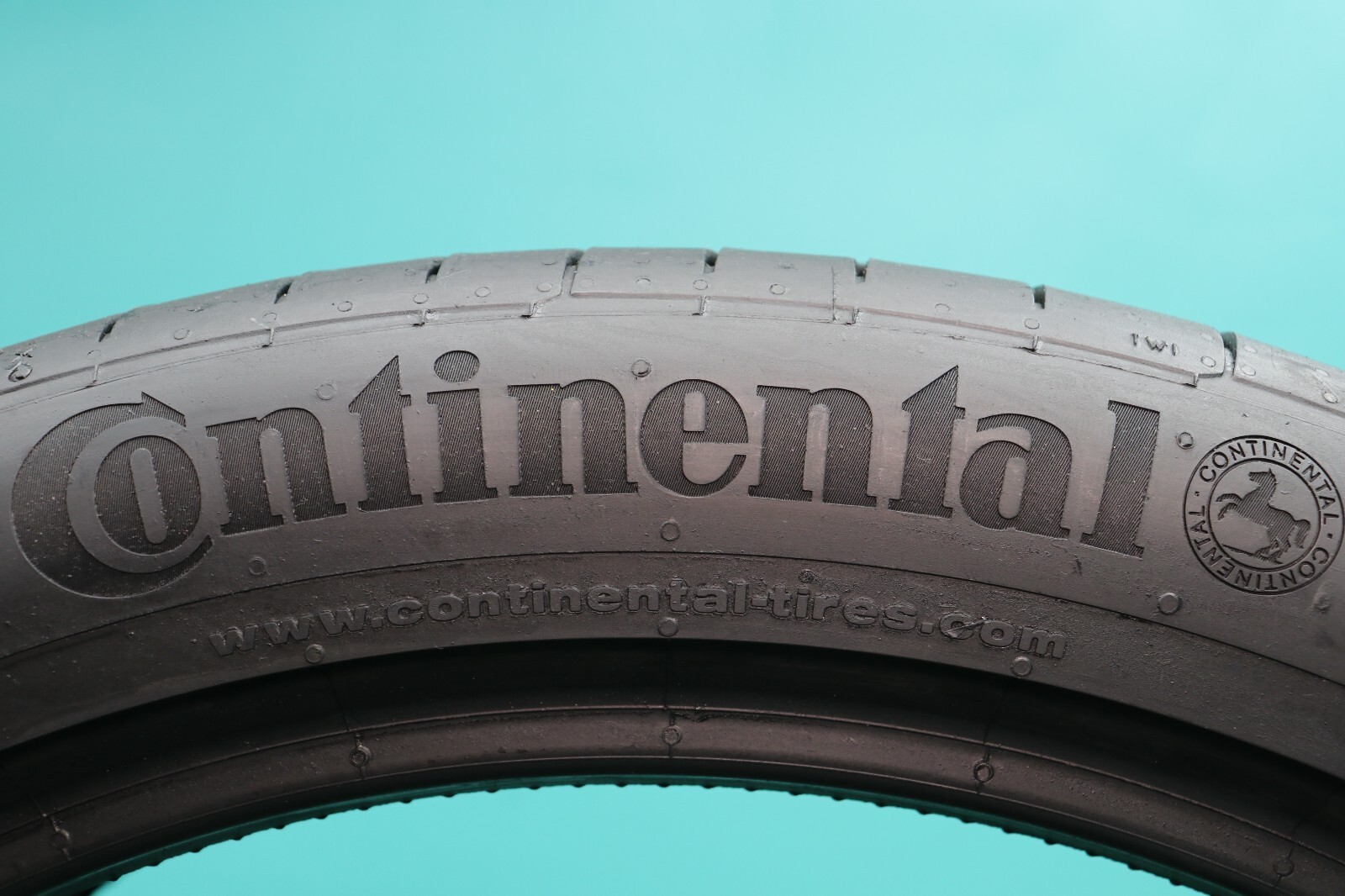 1 Used Continental ContiSportContact 5P (N0) 265/40R21 265/40/21 2654021
