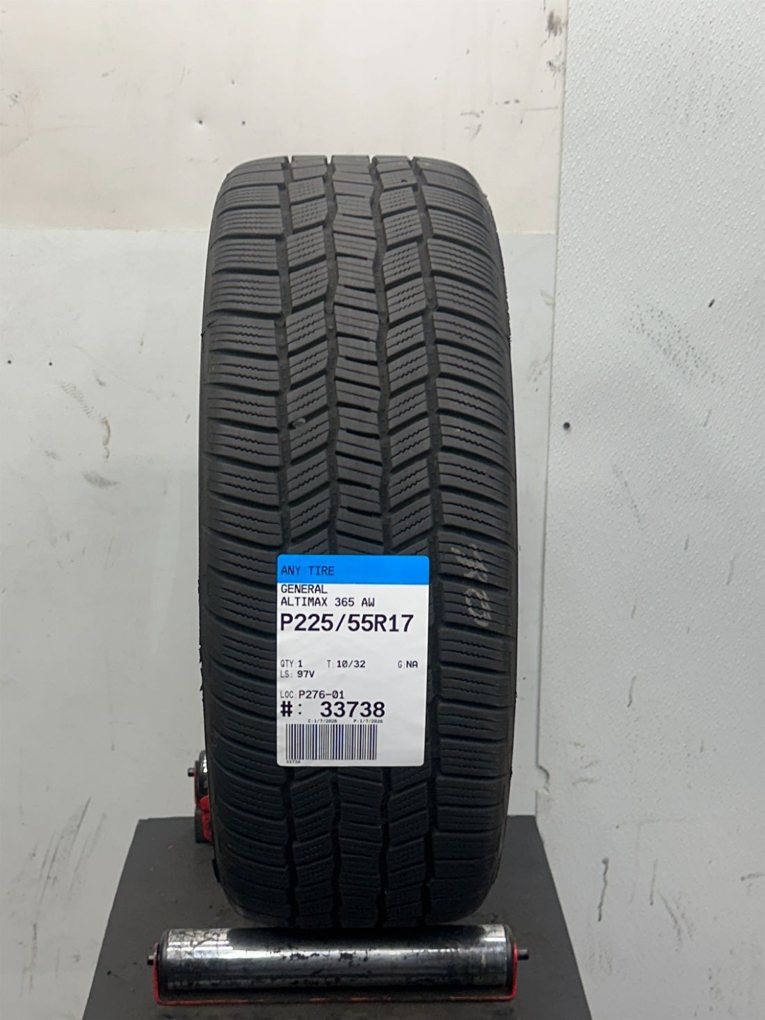 1 Used P225/55R17 General Altimax 365 AW 97 V – 10/32