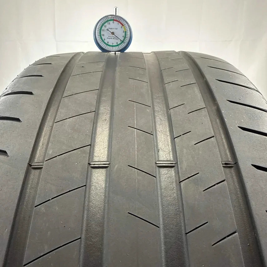 Used 275/35R21 Bridgestone Alenza 001 RFT 103Y 4.5/32 (DOT 23)
