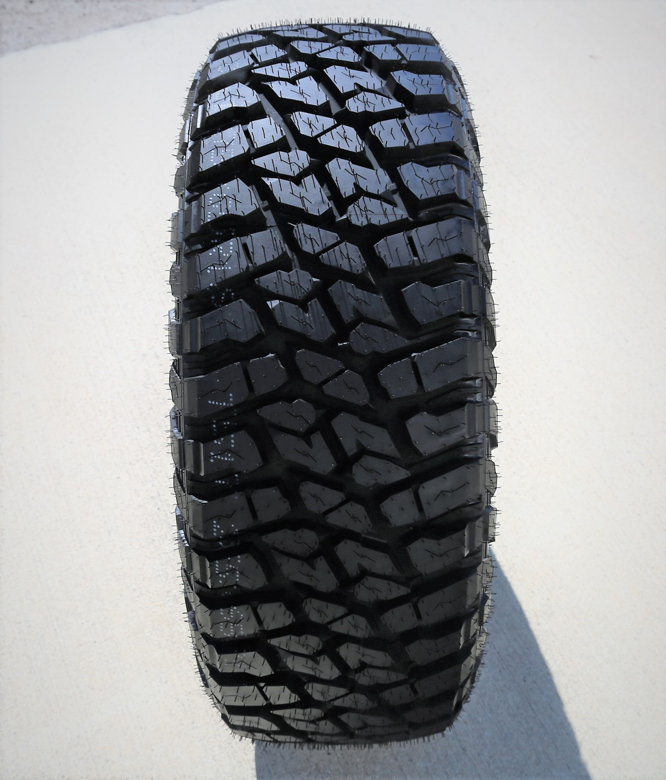 2 Tires Landspider Wildtraxx M/T LT 285/65R18 Load E 10 Ply MT Mud