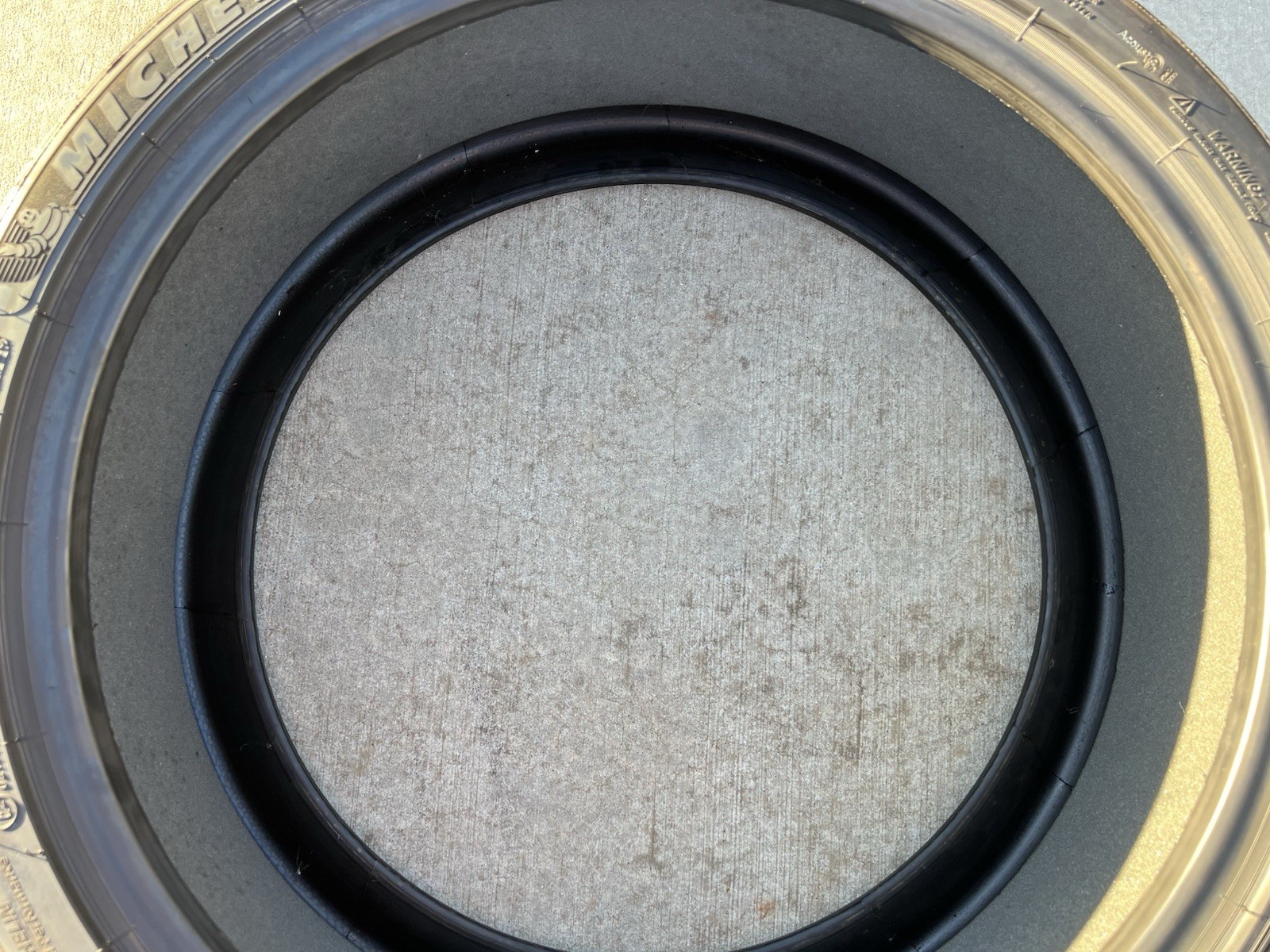ONE BRAND NEW 235/35ZR20 92Y Michelin Pilot Sport 4S T0 Foam Tire 2353520