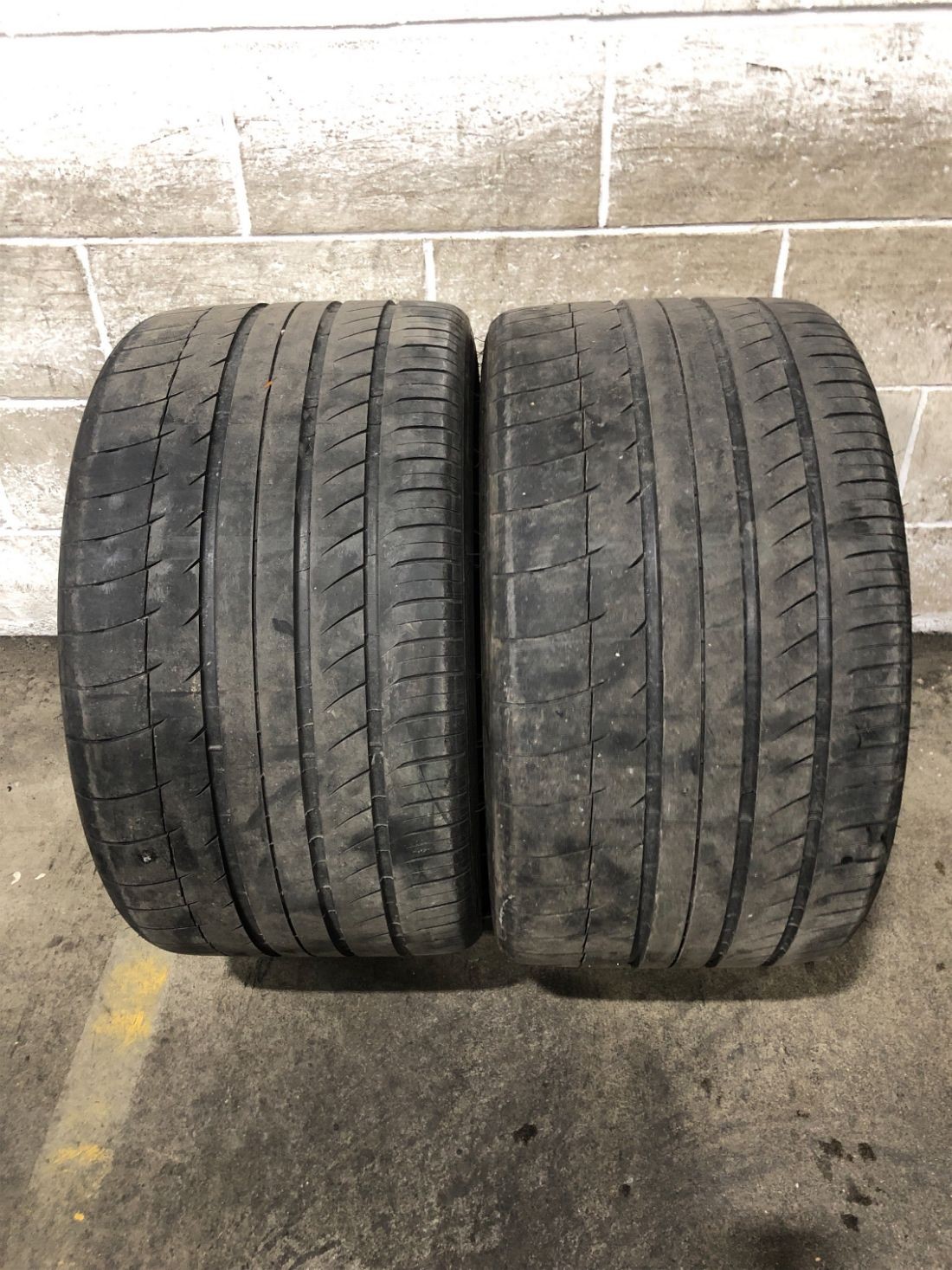 2x P305/30R19 Michelin Pilot Sport PS2 N2 7/32 102 Y Used Tires 3053019
