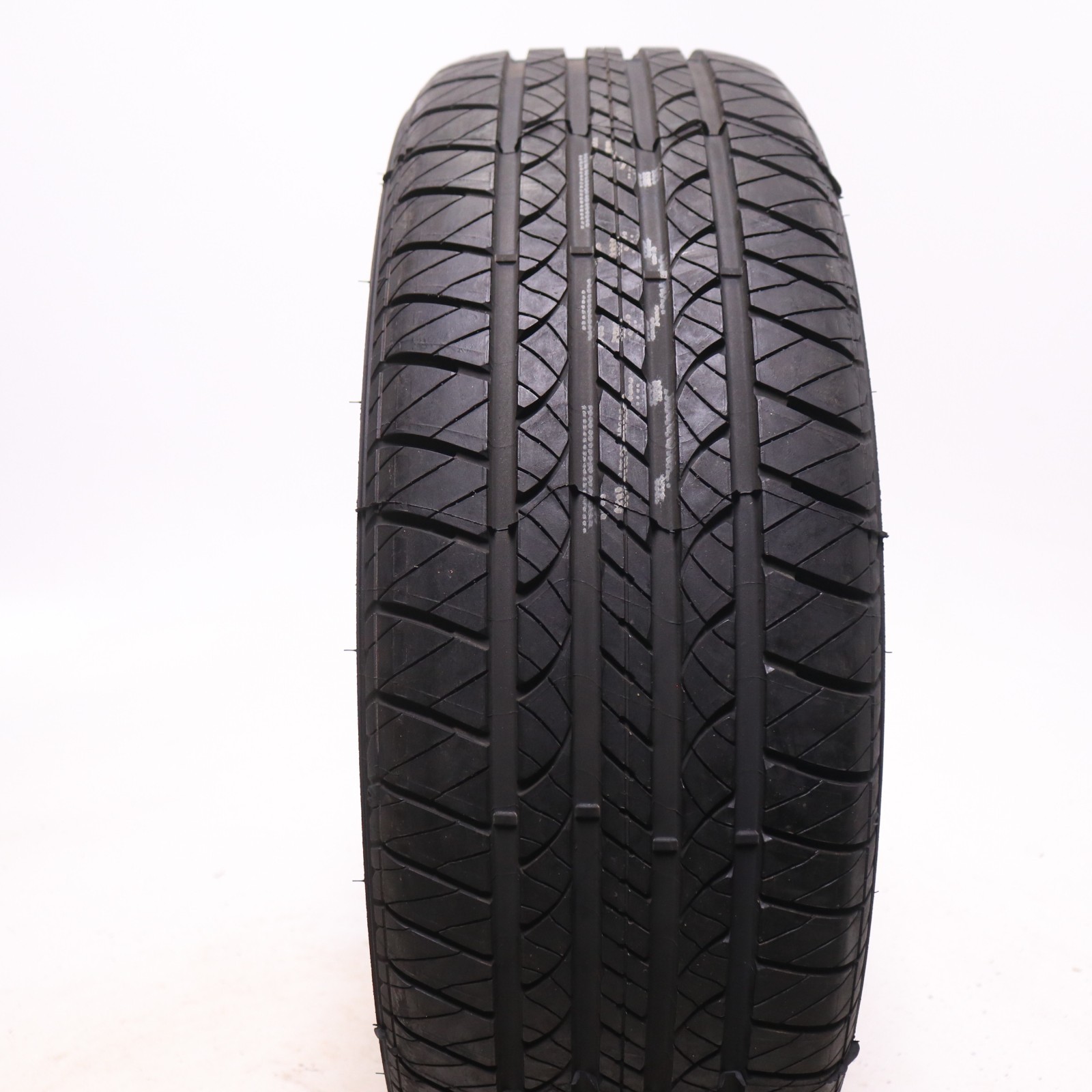 New 205/65R15 Douglas Touring A/S – 94H – 8.5/32