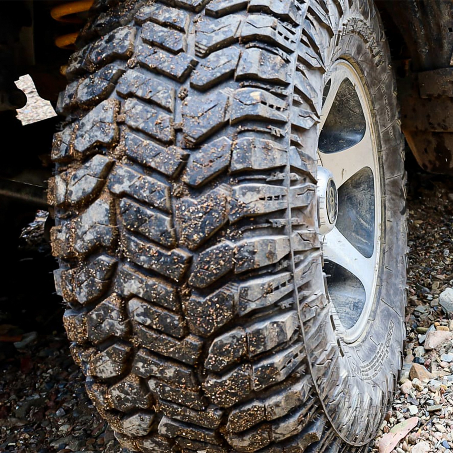 2 Tires Radar Renegade R/T LT 37X13.50R20 Load F 12 Ply RT Rugged Terrain