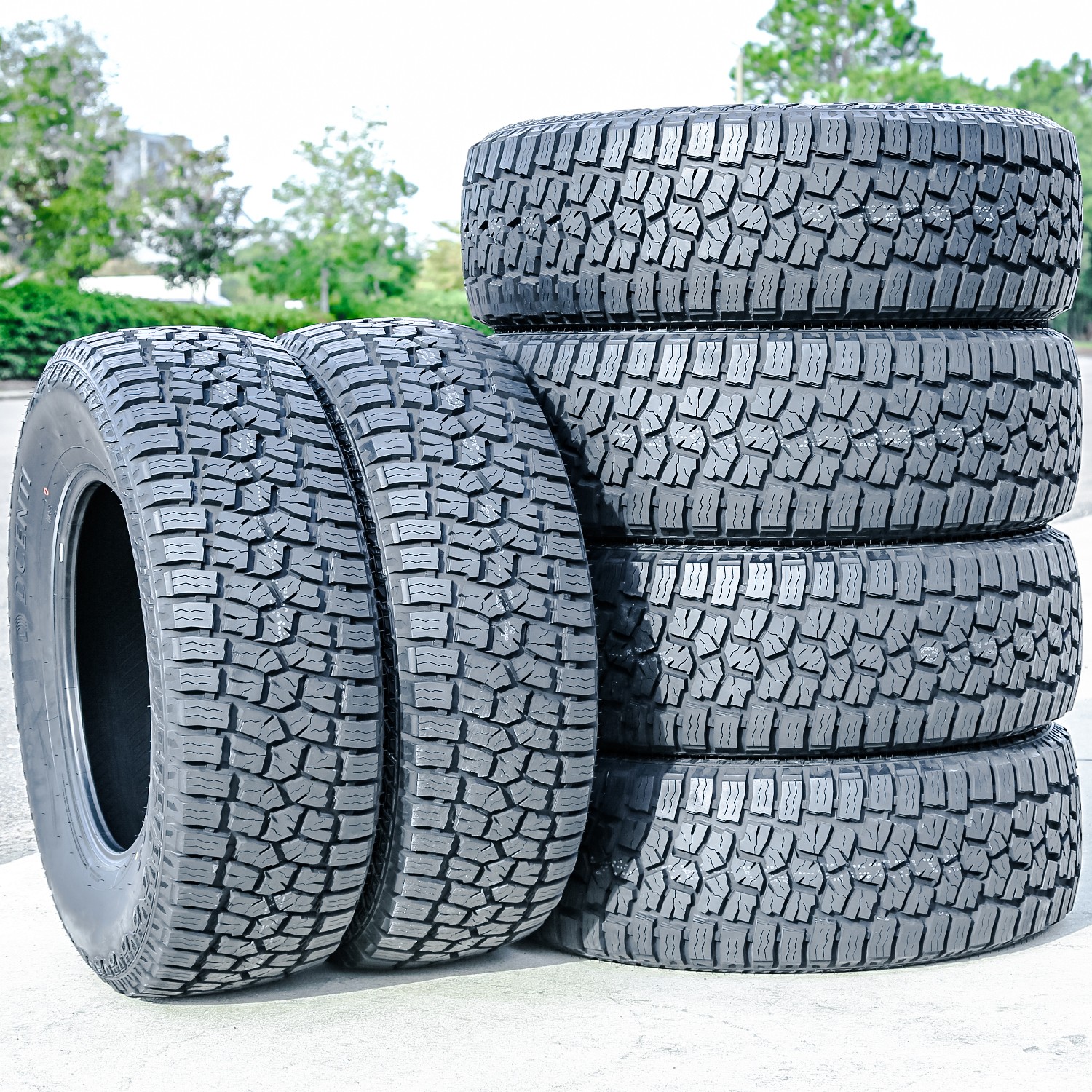 4 Dcenti DC88 AT 305/55R20 121/118Q E 10 Ply A/T Tires 40k Mi Warranty 500AA