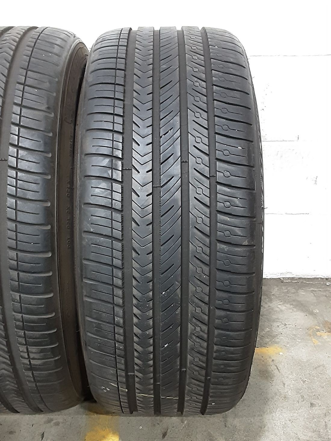 2x P255/35R21 Michelin Pilot Sport A/S 4 TO 8/32 98 W Used Tires 2553521
