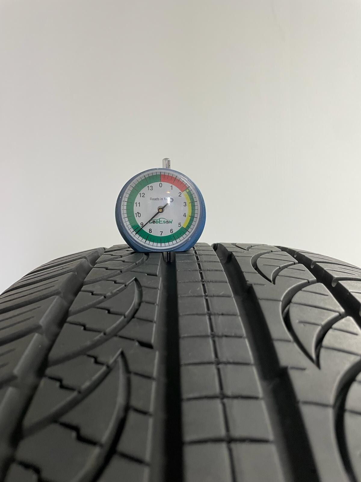 P235/50ZR18 Pirelli PZero Nero AS 97W -Tire