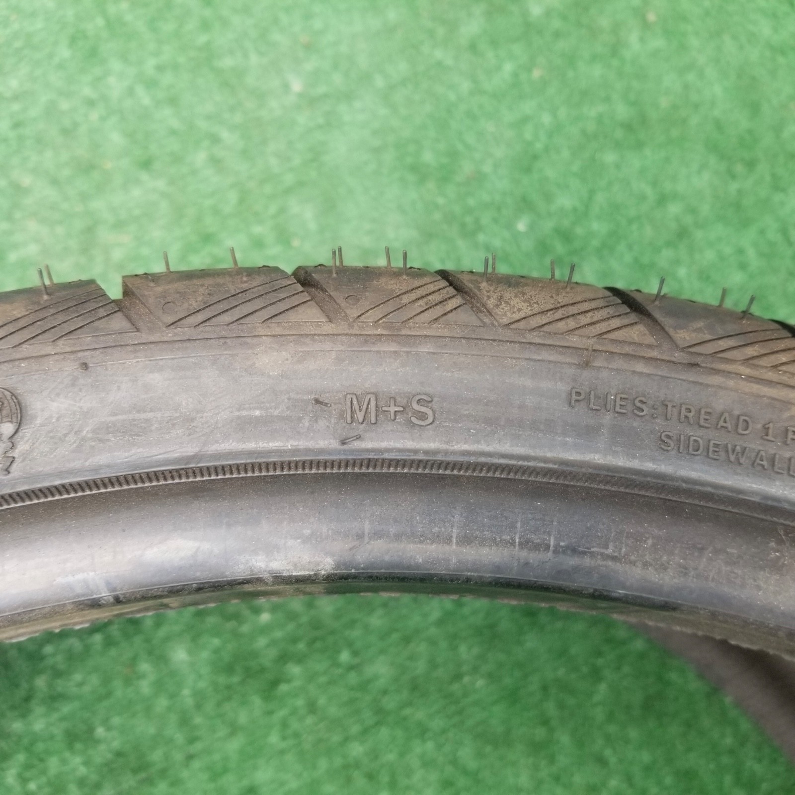 285/25R22 Atlas Force UHP Tire Brand New Sticker 285/25R-22 95Y XL 100% Tread