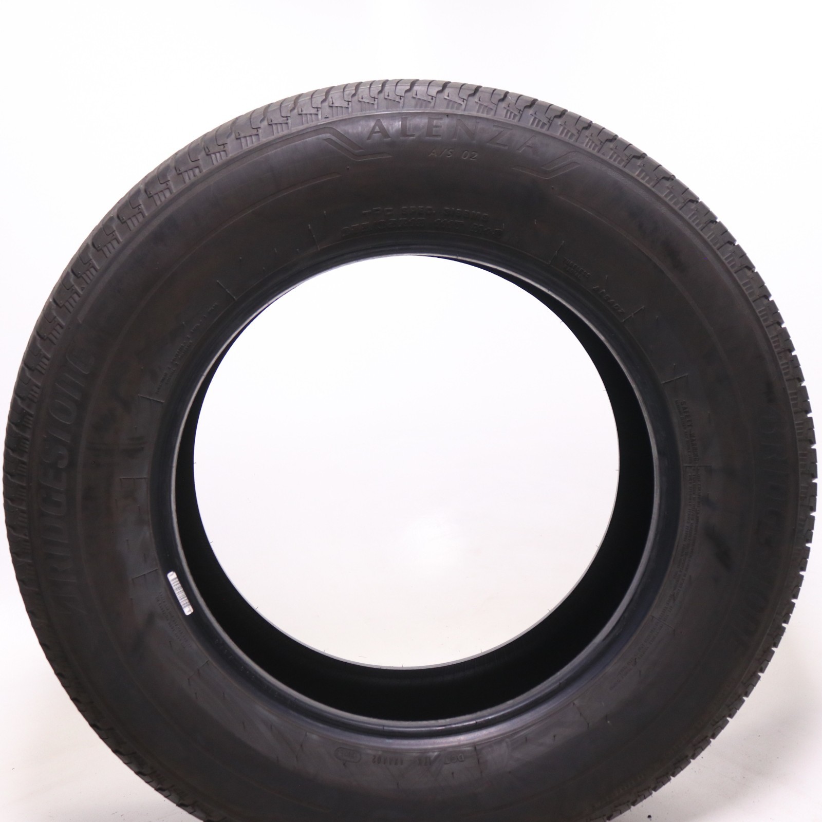Set of 2 Used 255/65R18 Bridgestone Alenza A/S 02 – 111T – 7-8/32