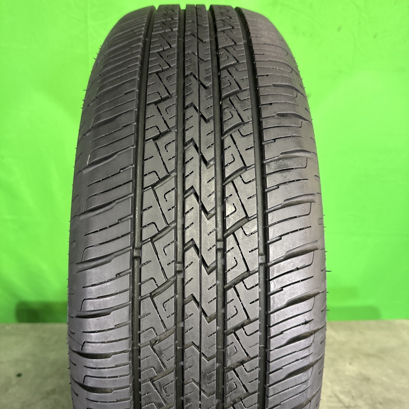 Pair,2,Used-225/65R17 GT Radial SaveroHT2 102H 9/32 DOT 1522
