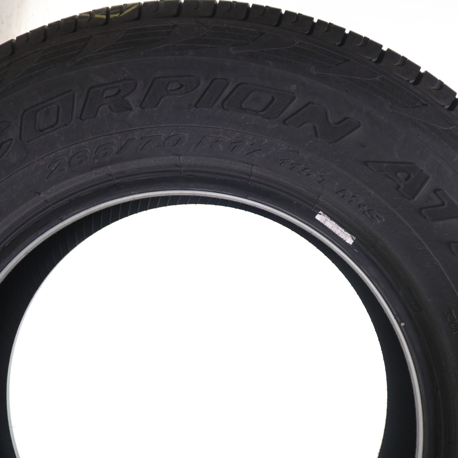 Used 265/70R17 Pirelli Scorpion ATR – 115T – 8/32