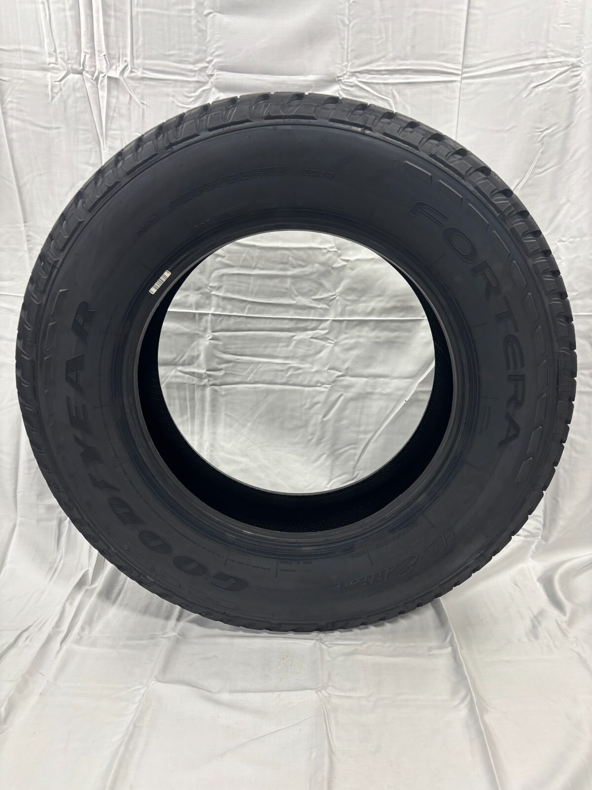 2 (Two) New Goodyear Fortera HL – P255/65R18 Tires 2556518 255 65 18