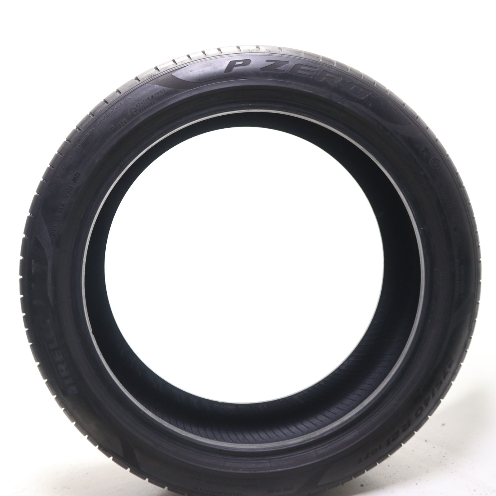Used 275/40R21 Pirelli P Zero PZ4 Run Flat – 107Y – 7/32 No Repairs
