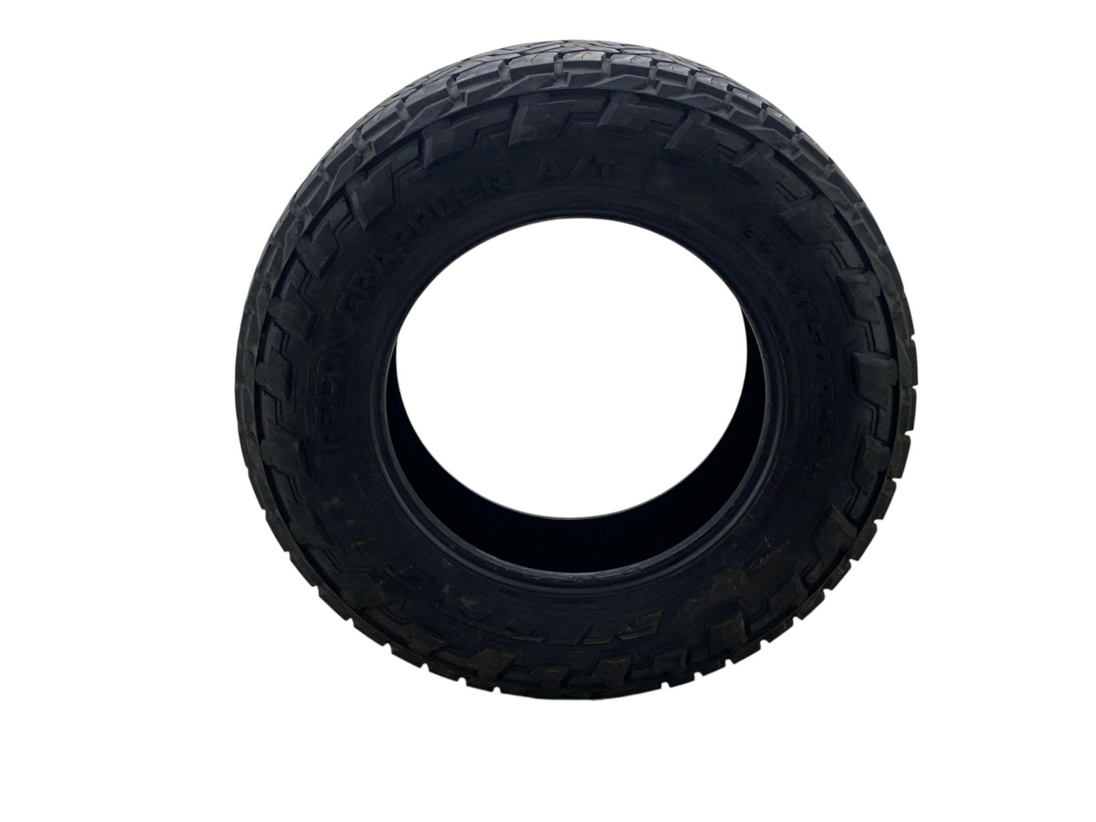 (A) NITTO RECON GRAPPLER 37×11.50R20 TIRE 11/32NDS TREAD DEPTH DATE CODE 2724