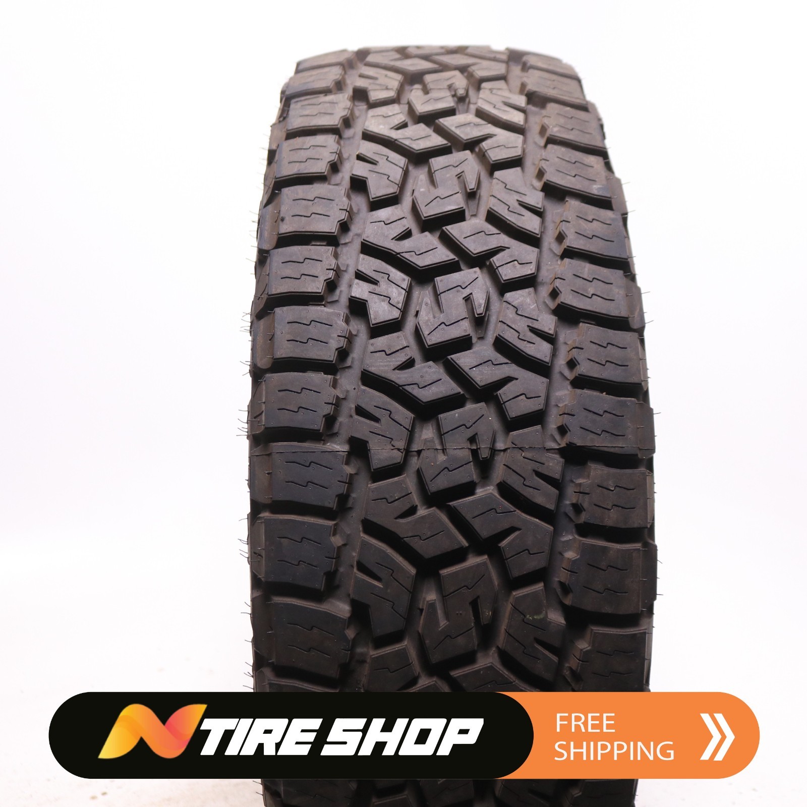 New LT 275/70R17 Toyo Open Country A/T III – 124/121T – 16/32