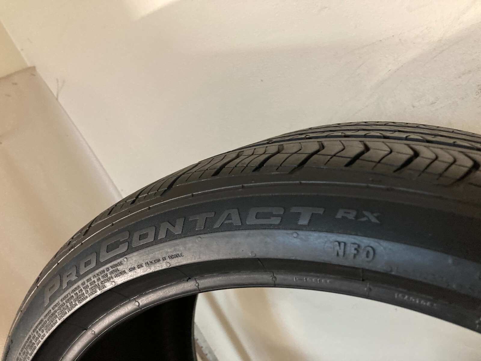 2 Tires 305 30 21 Continental ProContact RX NF0 (7.00-8.00/32= 77-88% Tread)