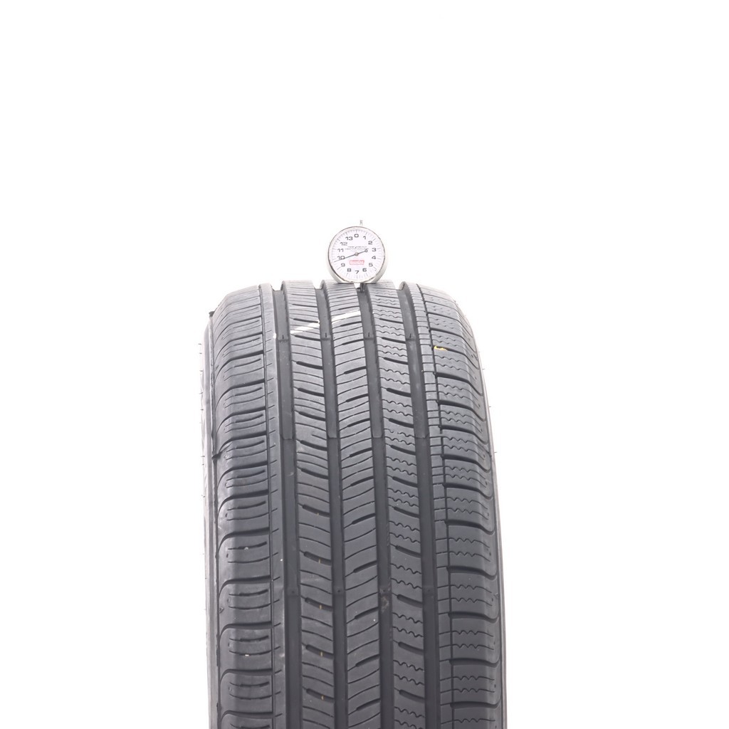Set of (4) Used 225/65R17 Kumho Solus TA11 102V – 8.5-10/32