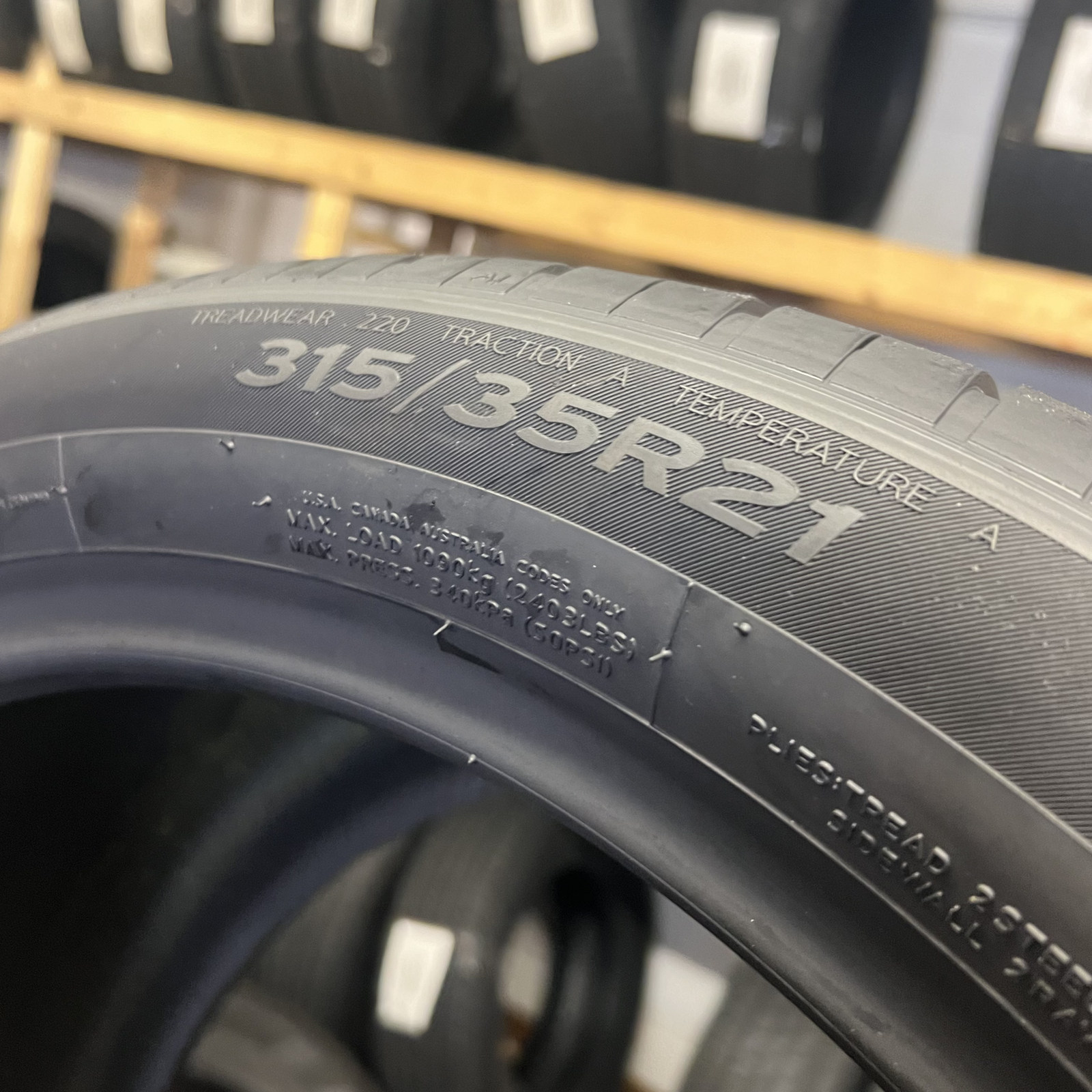 Set Of 4 Tires LikeNew Hankook Ventus S1 Evo3 SUV HRS BMW 275/40R21 & 315/35R21