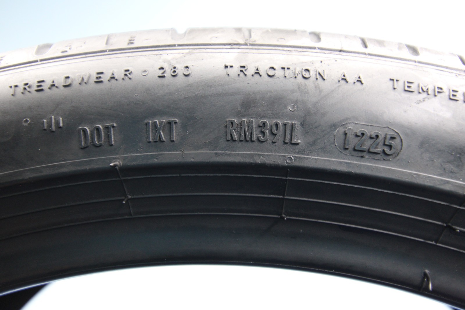 2 Used Pirelli Pzero ★ PZ4 PNCS 255/40R21 255/40/21 2554021 102Y