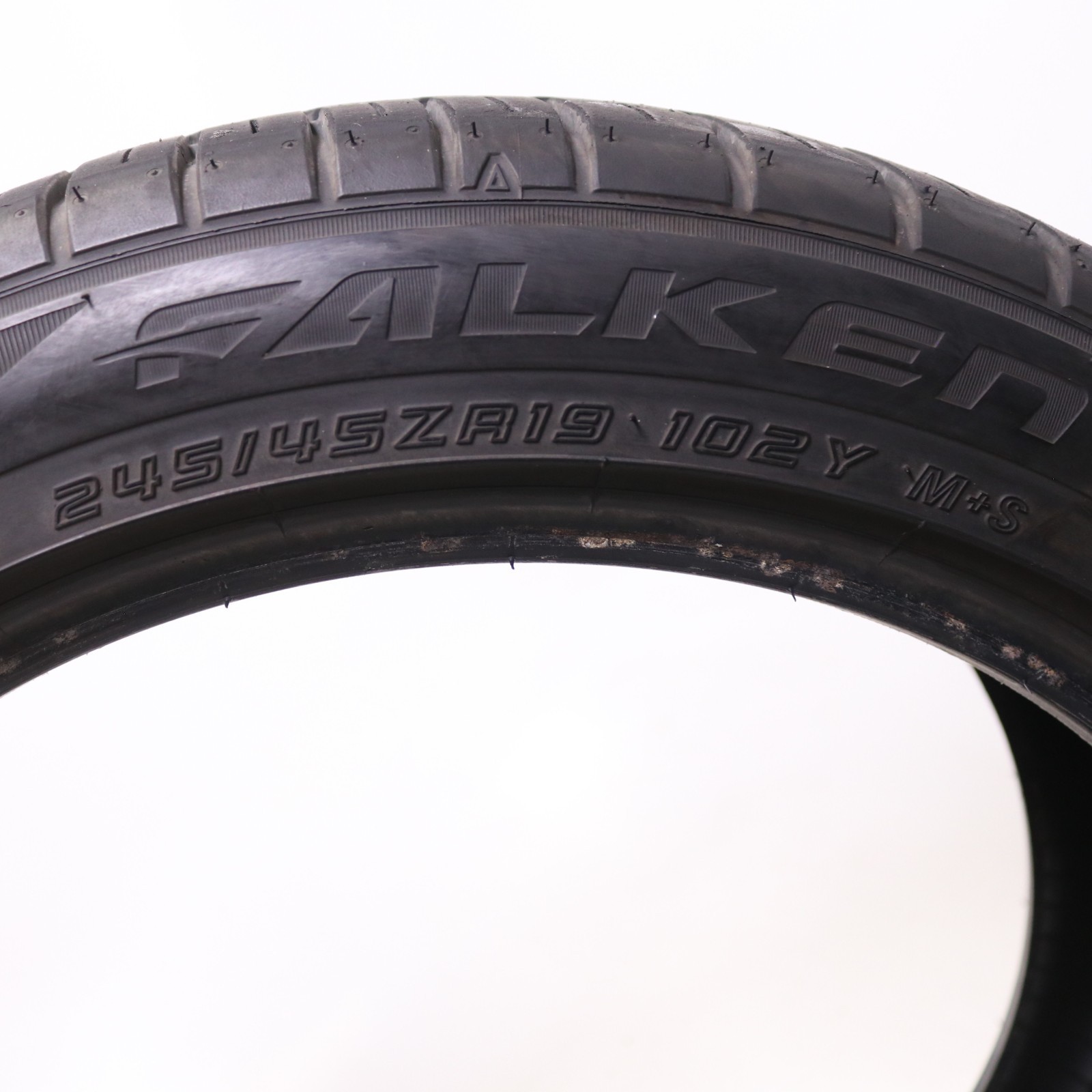 Set of 2 Used 245/45ZR19 Falken Pro G5 Sport A/S – 102Y – 8-8.5/32 No Repairs