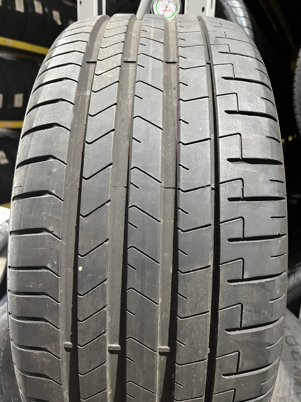 1 Tire Pirelli P Zero PZ4 Run Flat ★ BMW 275/40R22 107Y DOT.5024 8/32