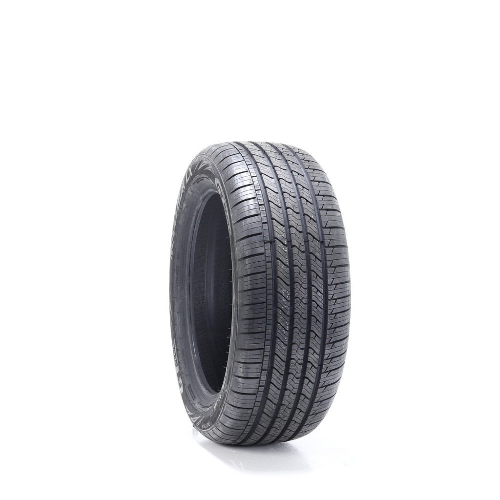 New 225/50R17 GT Radial Maxtour LX 94V – 10/32
