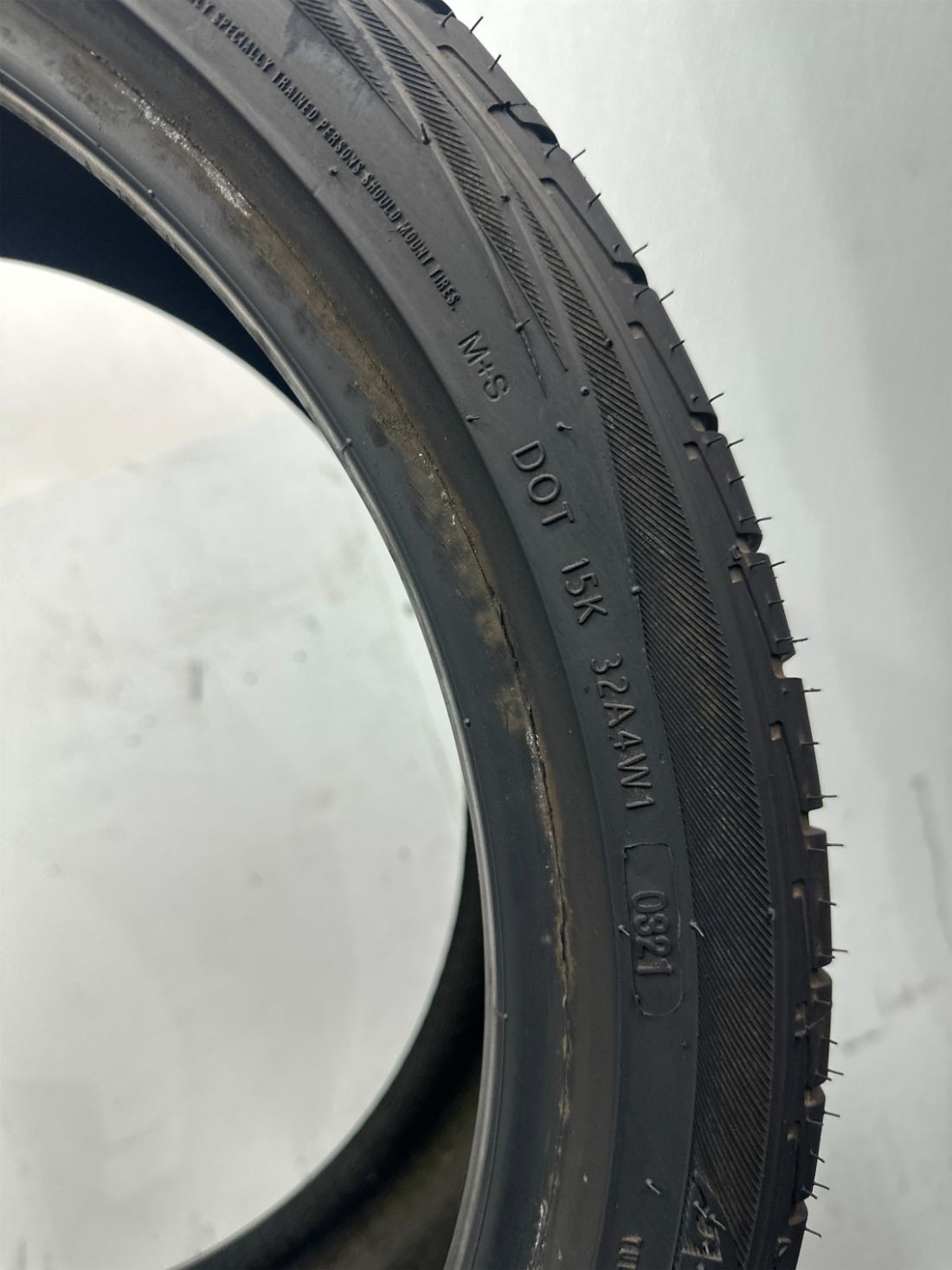 1 Used P255/35R19 Achilles ATR Sport 2 96 W – 9/32
