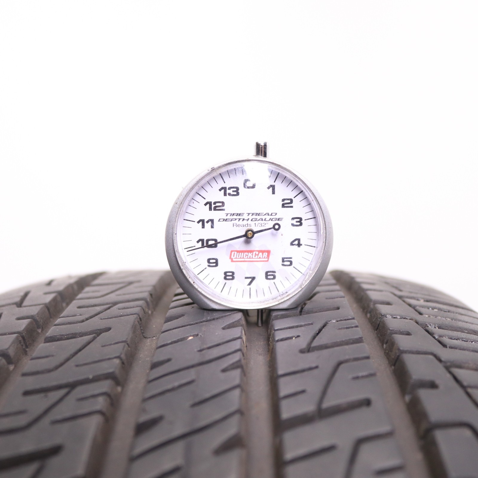 Set of 2 Used 235/45R18 Goodyear Assurance MaxLife – 94V – 9.5-10.5/32