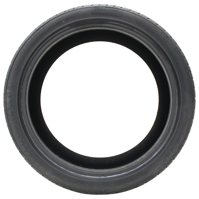 1 New Pirelli P Zero – 235/35r20 Tires 2353520 235 35 20