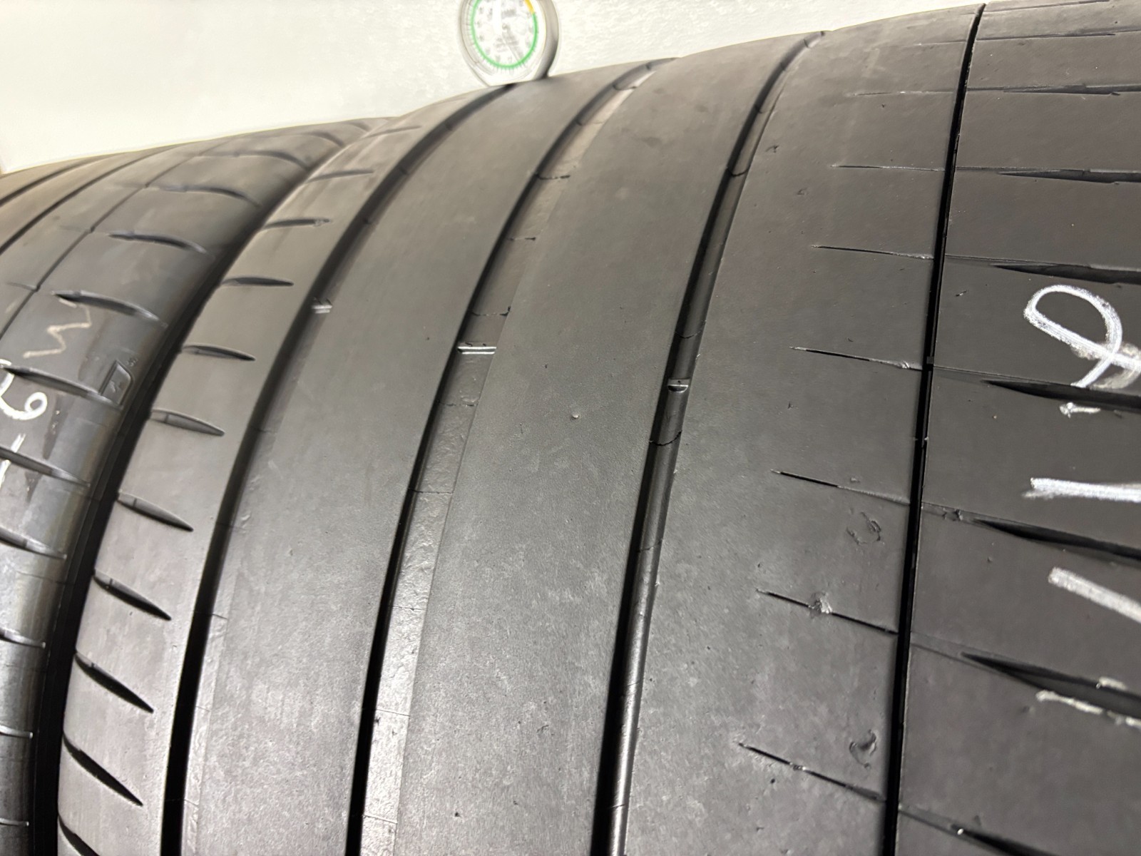 NO SHIPPING ONLY LOCAL PICK UP 2 Tires 345 25 21 Michelin Pilot Sport 4 S ZP RFT