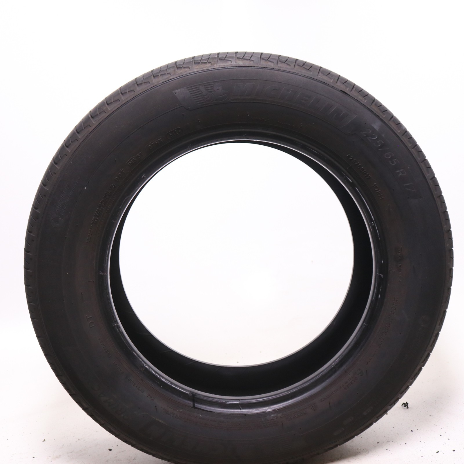 Set of 2 Used 225/65R17 Michelin Primacy A/S – 102H – 7.5-8.5/32