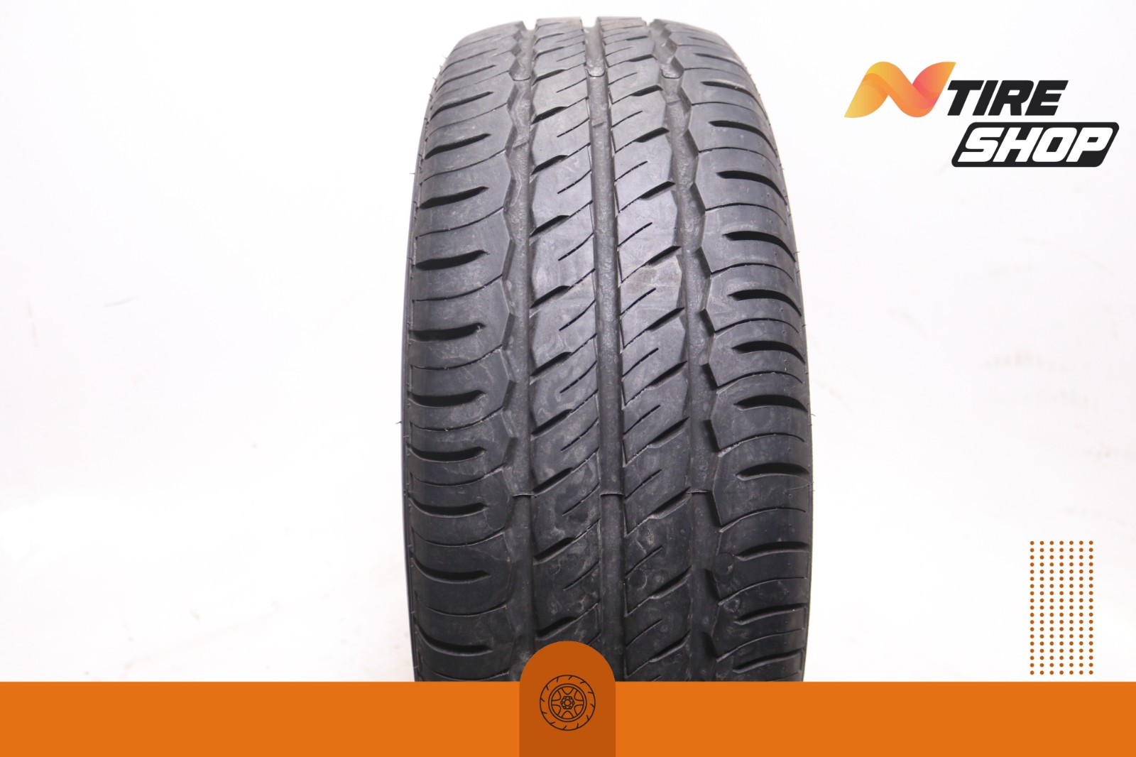 Set of 2 Used 235/65R16C Laufenn X FIT VAN LV01 – 121/119R – 9-9.5/32 No Repairs