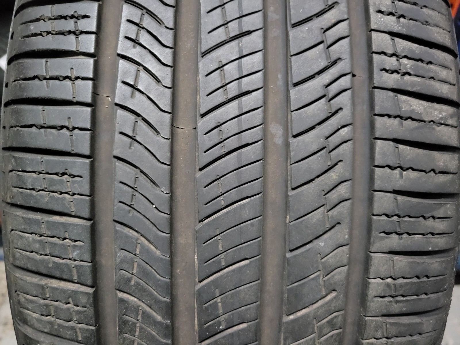 1 SUPER NICE 245/40/19 PIRELLI P ZERO MS REO RUN FLAT 245/40R19 98H 7/32 2454019