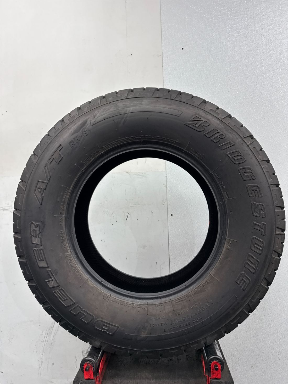 Used LT265/70R17 Bridgestone Dueler A/T RH-S 109 Q – 13/32
