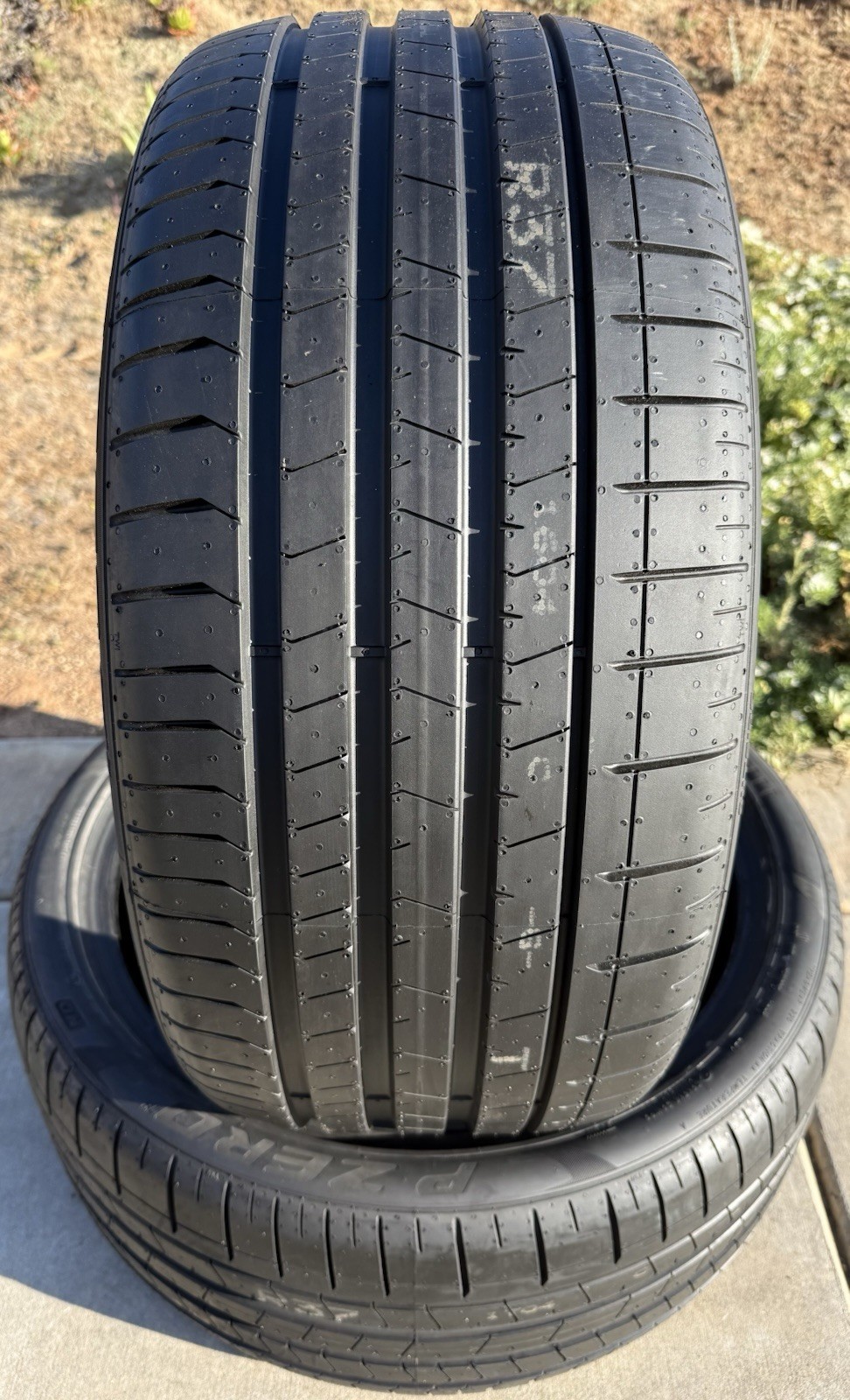TWO BRAND NEW 275/35ZR21 (103Y) Pirelli P Zero PZ4 Sport Tires Like Michelin 4S!