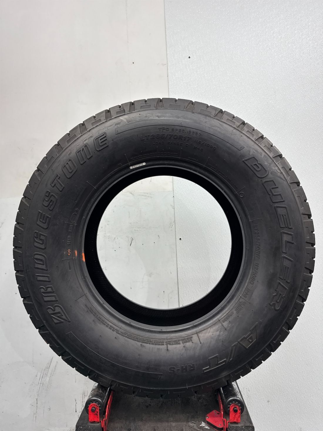 Used LT265/70R17 Bridgestone Dueler A/T RH-S 109 Q – 13/32
