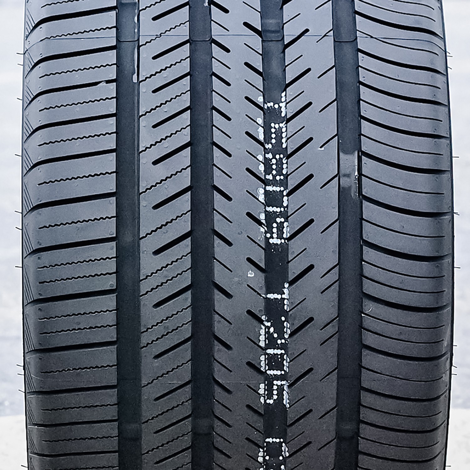 4 Tires Atlas Force UHP 295/30R22 103V XL AS A/S Performance Tire