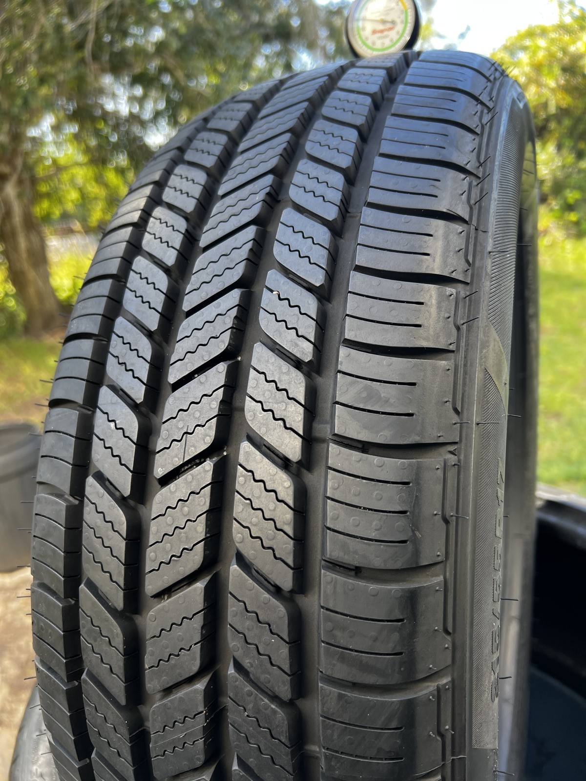 1 New Bridgestone Turanza EverDrive Enliten 215/55R17 94V DOT.2025 11/32 New