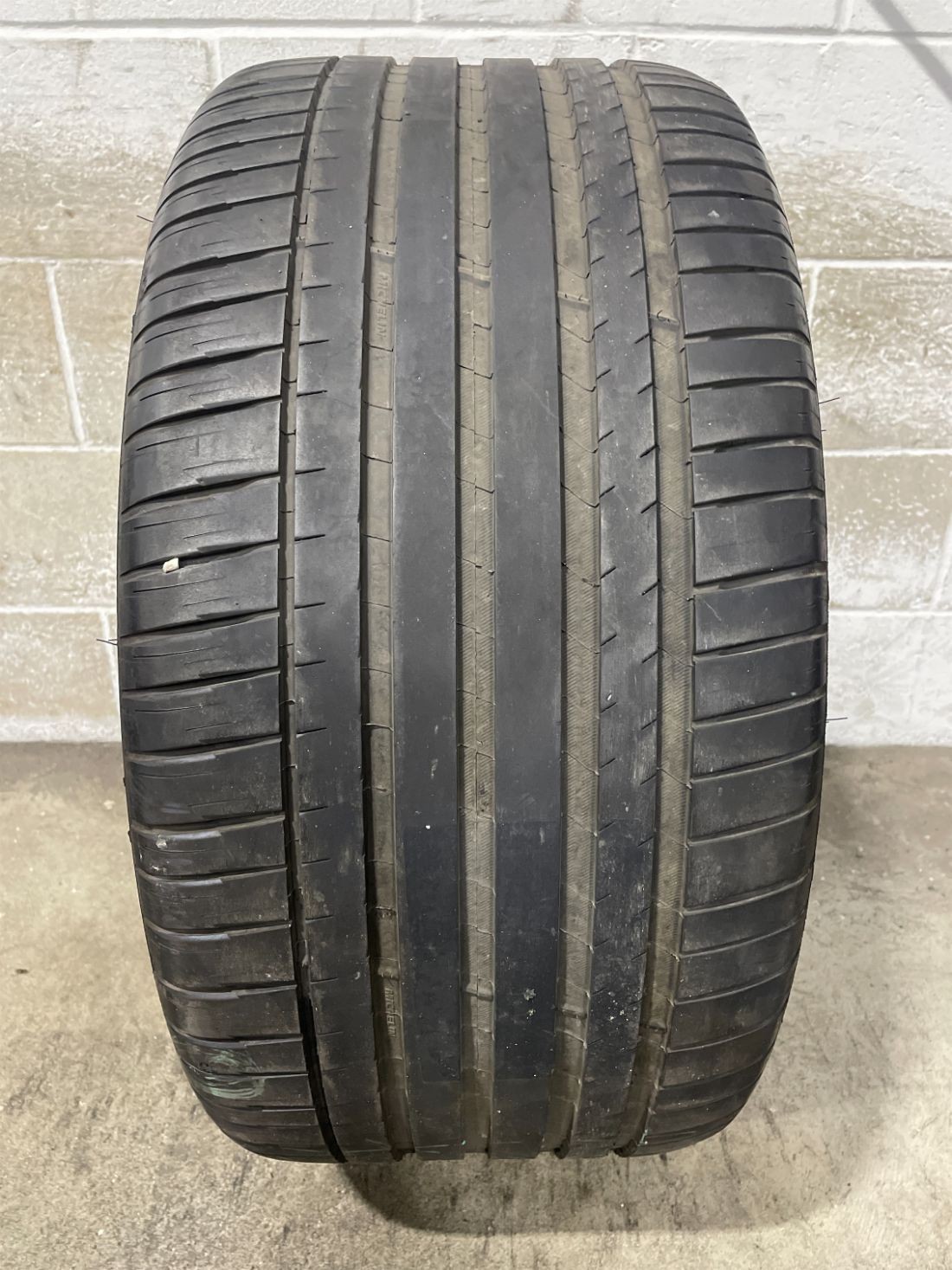 1x P315/35R22 Michelin Pilot sport 4 SUV ZP 7/32 111 Y Used Tire 3153522