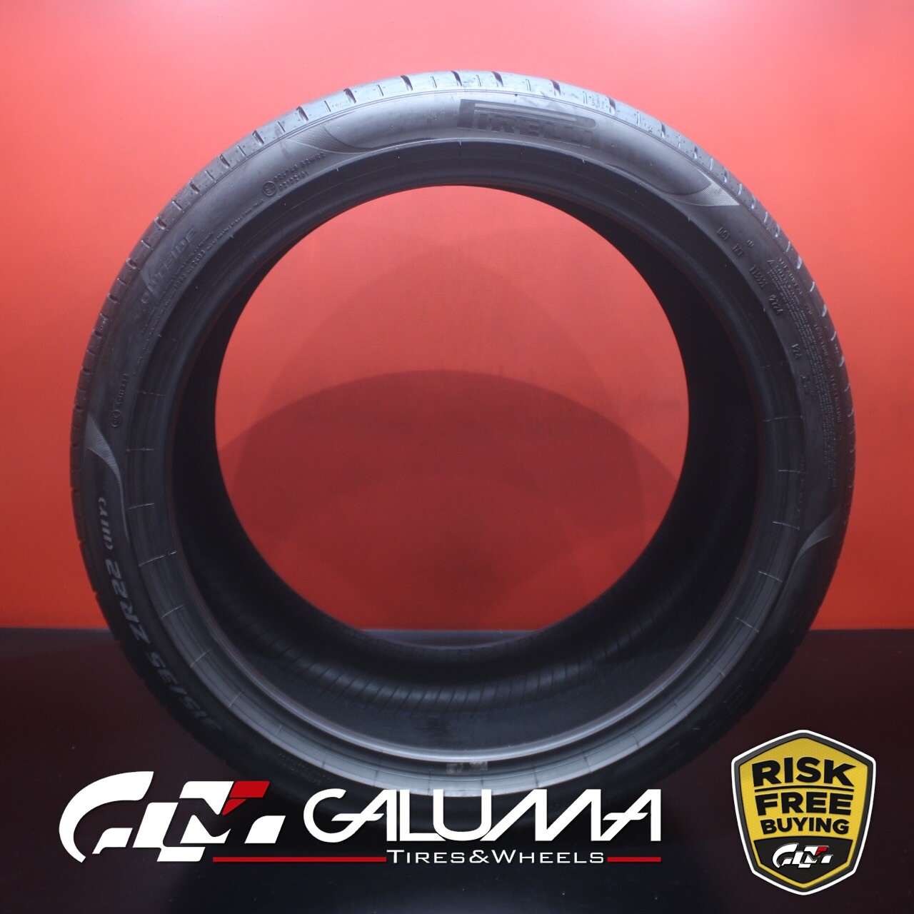 1 (One) Tire LikeNEW Pirelli P Zero PZ4 315/35R22 315/35/22 3153522 ZR22 #84174