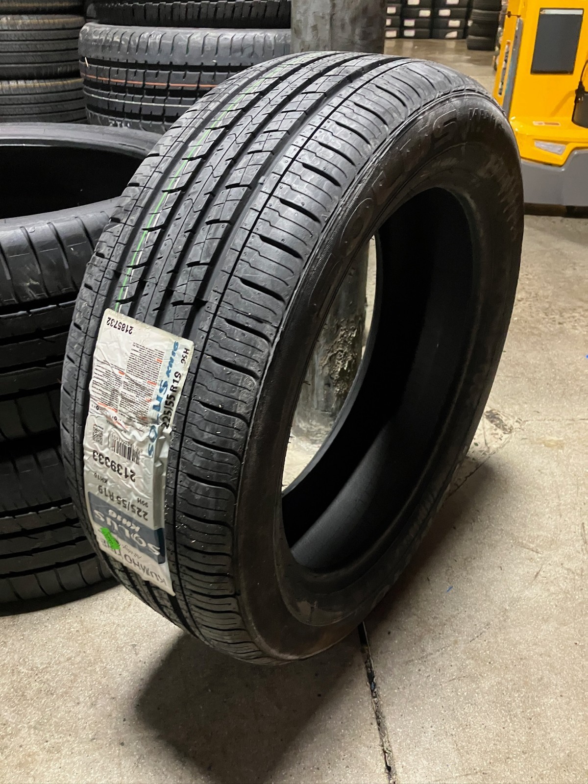 4 New 225 55 19 Kumho Solus KH16 All Season Tires